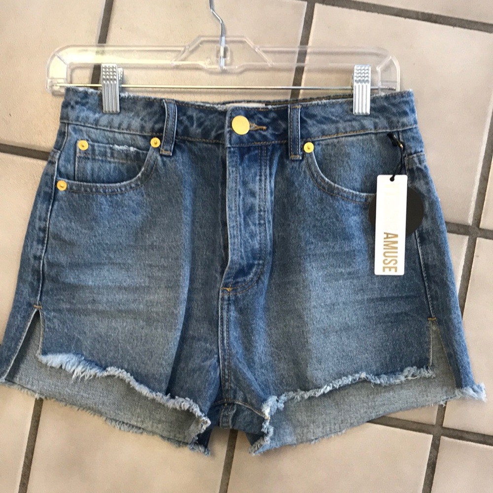 High waist jean short with side slit
